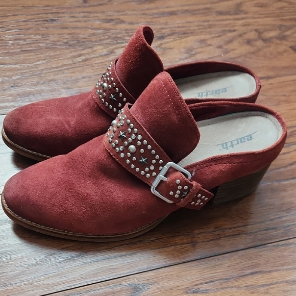 Earth Studded Slip On  Mules - Picture 4 of 4